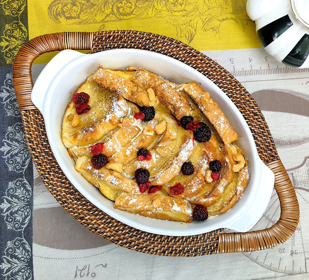 Calaisio Oval Casserole Basket with Stoneware Roaster, Medium 2QT